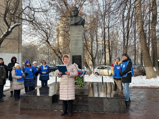 Волонтеры Победы Москвы приняли участие в общегородской мемориально-патронатной акции